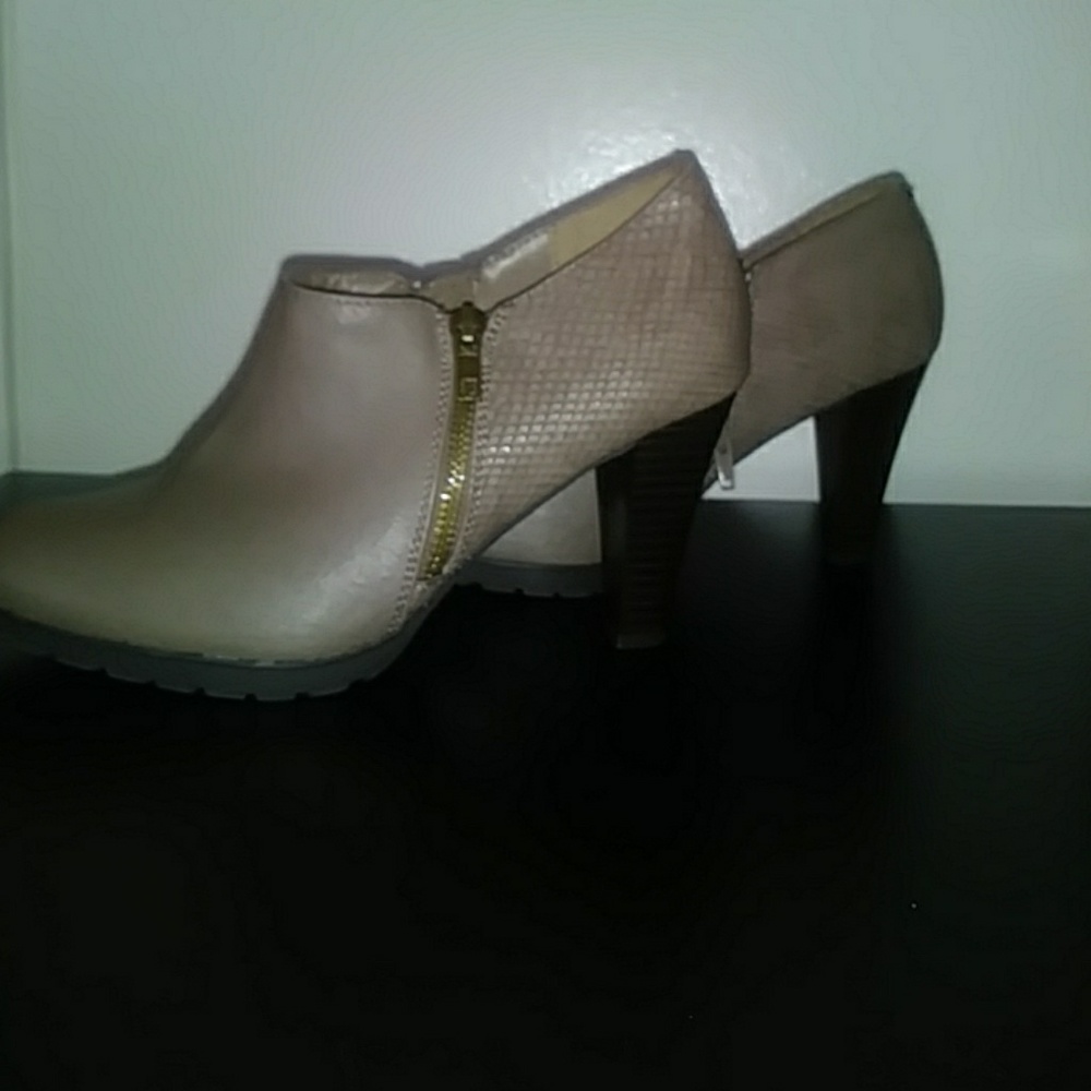 Casual Heels